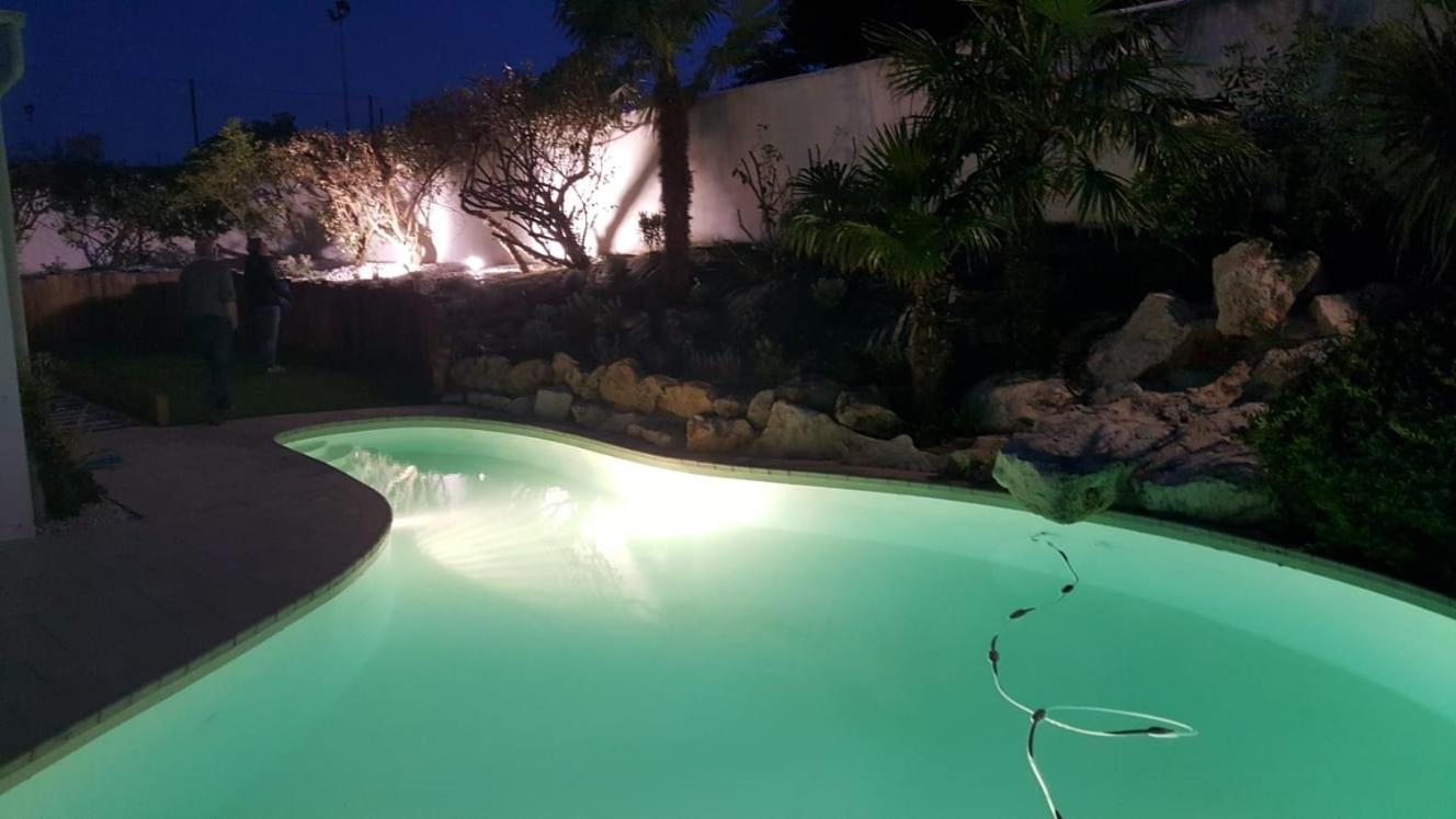 Tres Belle Villa Avec Piscine Le Bois-Plage-en-Re Exterior photo
